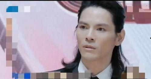 娱乐圈吃瓜爆料恋爱,明星甜蜜互动引粉丝热议 第2张 娱乐圈吃瓜爆料恋爱,明星甜蜜互动引粉丝热议 第2张